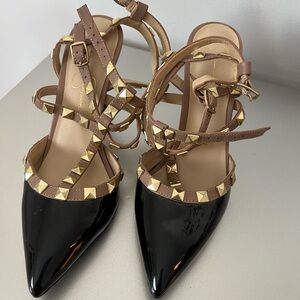 Jessica Simpson Black and Brown Studded Heels